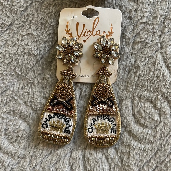 Dry Goods Jewelry - Champagne Earrings